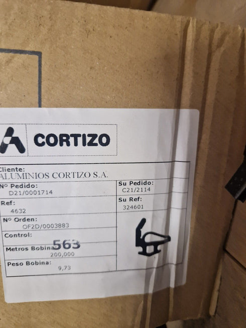 Cortizo glazing gasket for lift and slide aluminium door- 324601-5 meter length